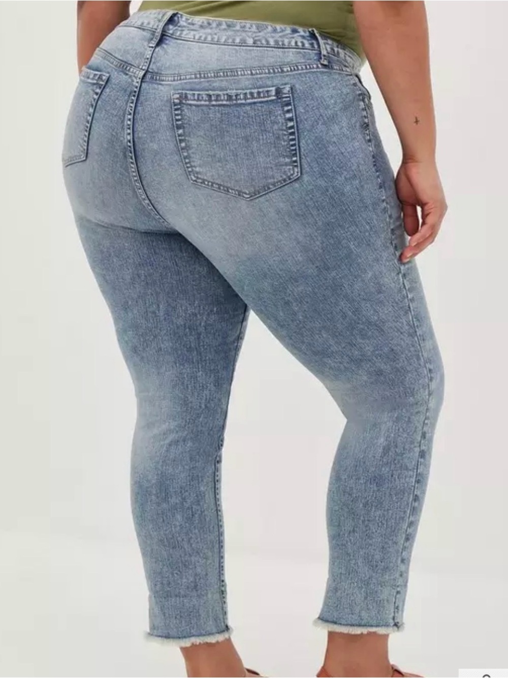 Torrid Crop Boyfriend. Vintage Stretch Jeans Size 24 (3X) NWT - Picture 15 of 15